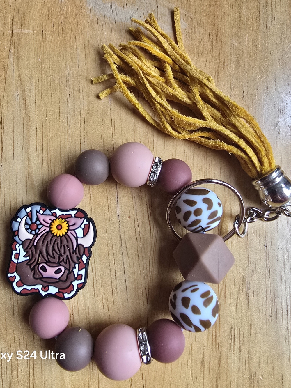 Highland Cow Wristlet Keychain
